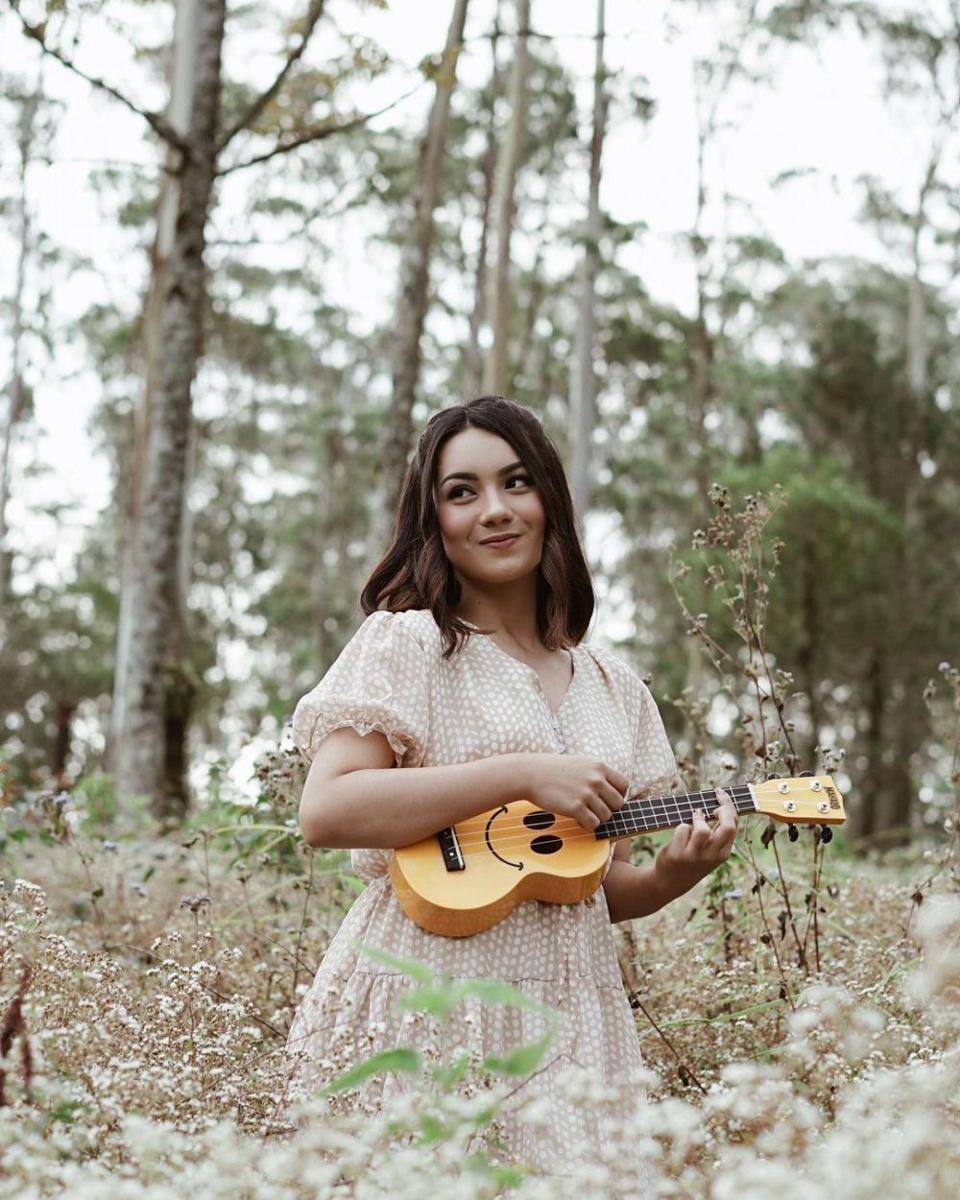 instagram.com/ersyaurel
