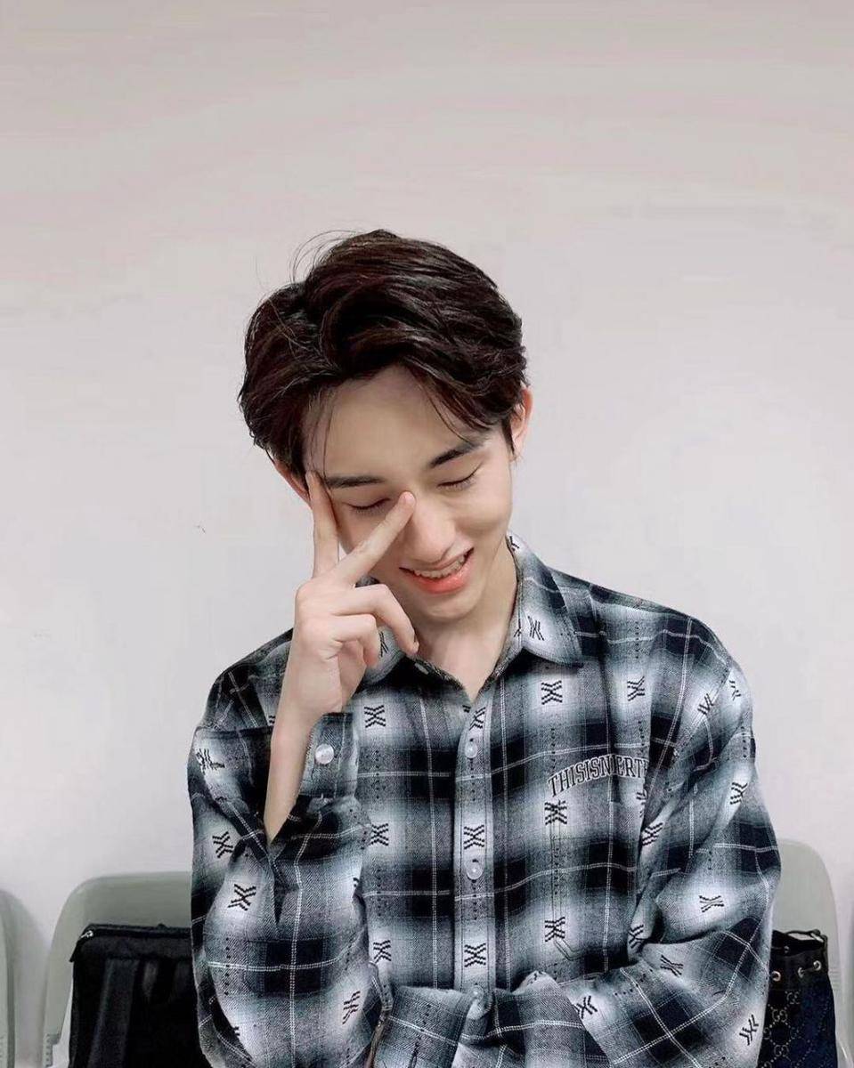 Instagram.com/wayvofficial