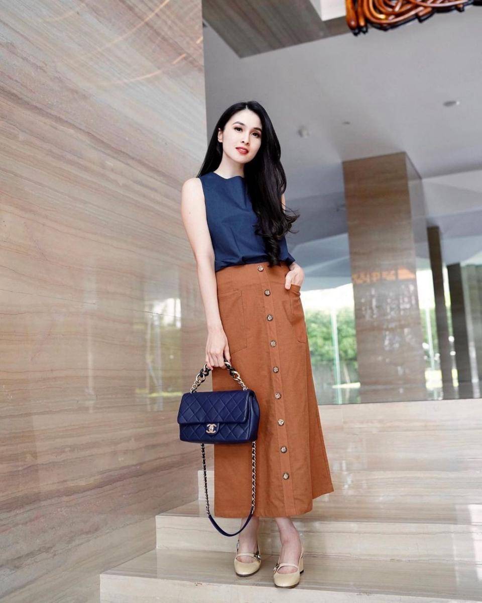 instagram/sandradewi88