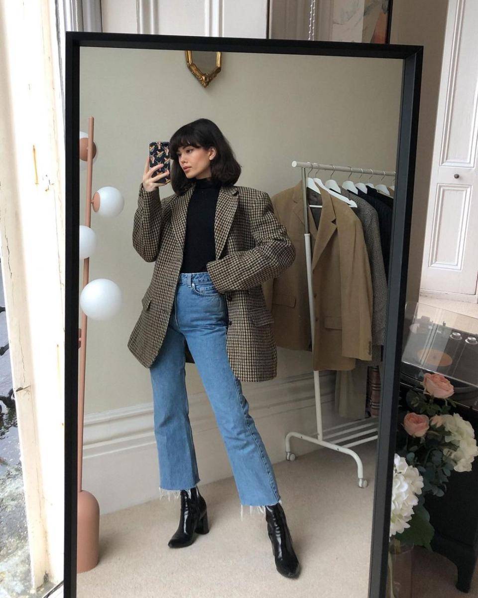 instagram.com/chloehelenmiles/