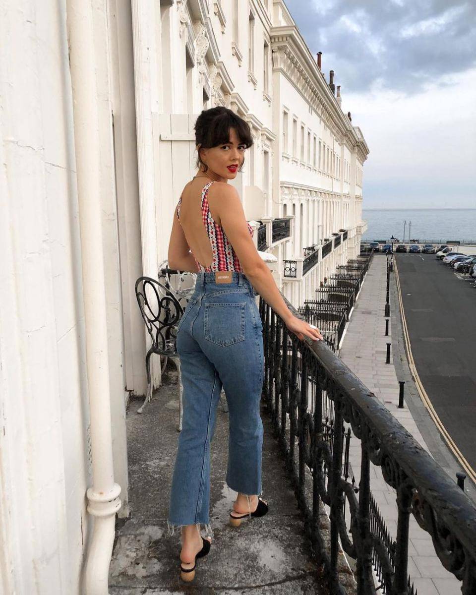 instagram.com/chloehelenmiles/