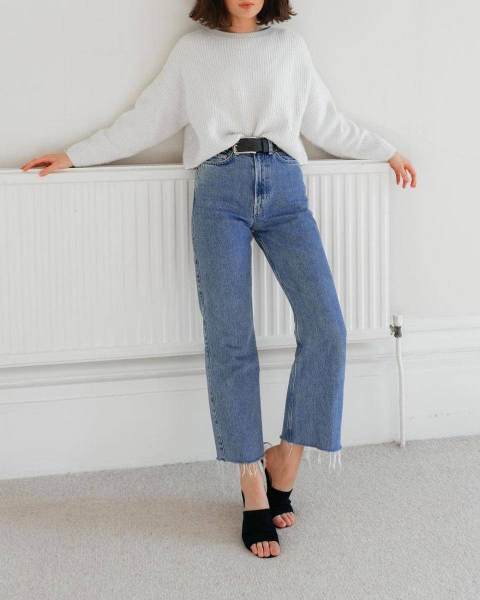 instagram.com/chloehelenmiles/