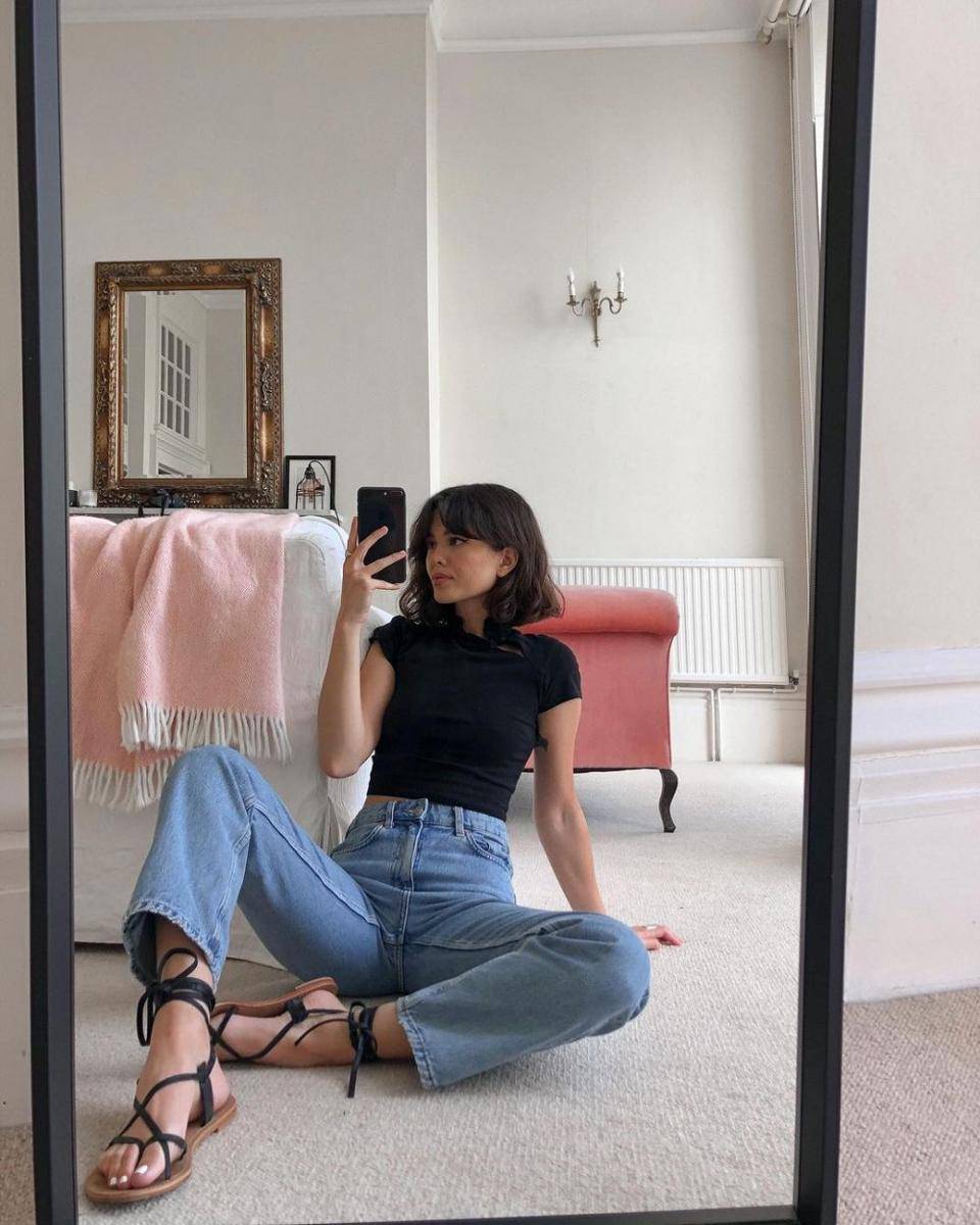 instagram.com/chloehelenmiles/