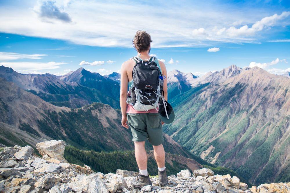 10 Ide Caption Instagram tentang Gunung, Bisa Jadi Motivasi Hidup!