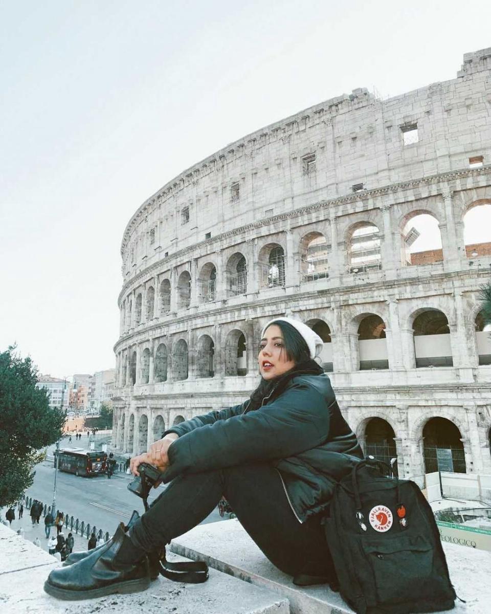 Hobi Traveling, 9 Potret Nessie Judge saat Asyik Keliling Eropa