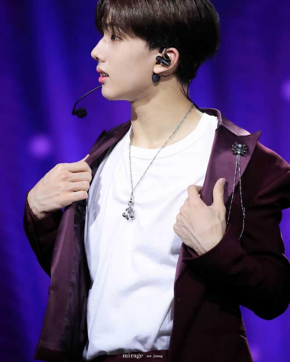 Instagram.com/jisung.areaa