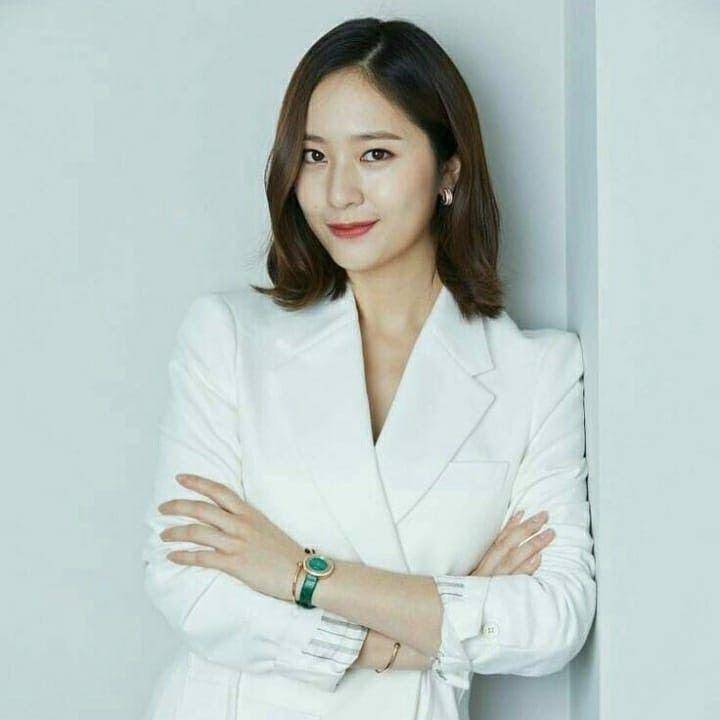 Instagram.com/krystaljungvous