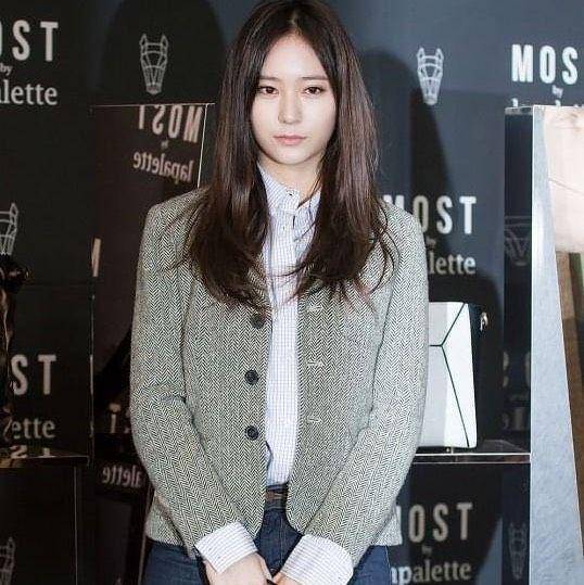 Instagram.com/krystaljungvous