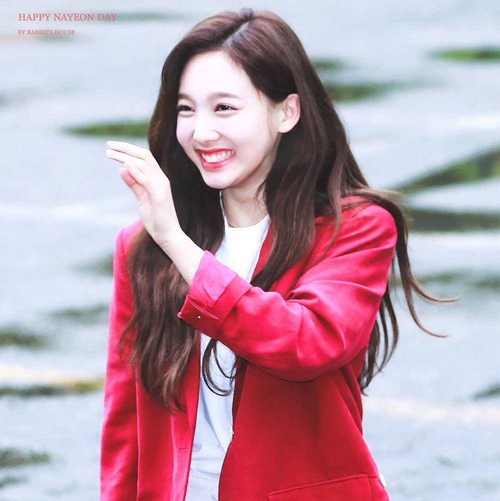 Instagram.com/imnayeondaily
