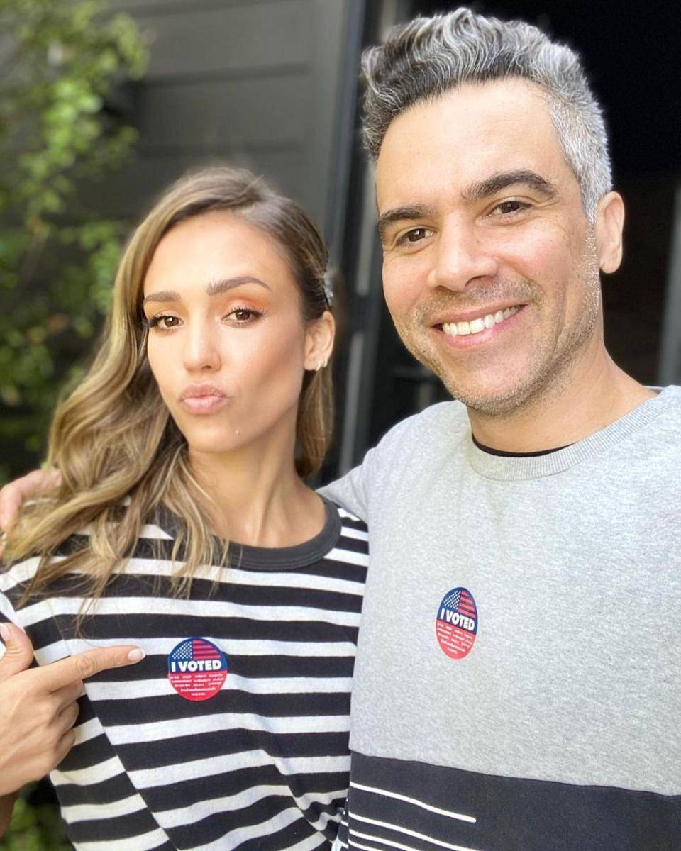 instagram.com/jessicaalba