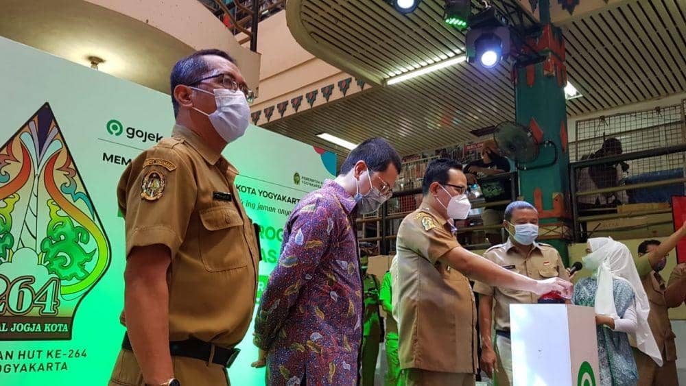 Peluncuran program Garebeg Pasar di Pasar Beringharjo, Yogyakarta, Senin (26/10/2020). Dok. Gojek