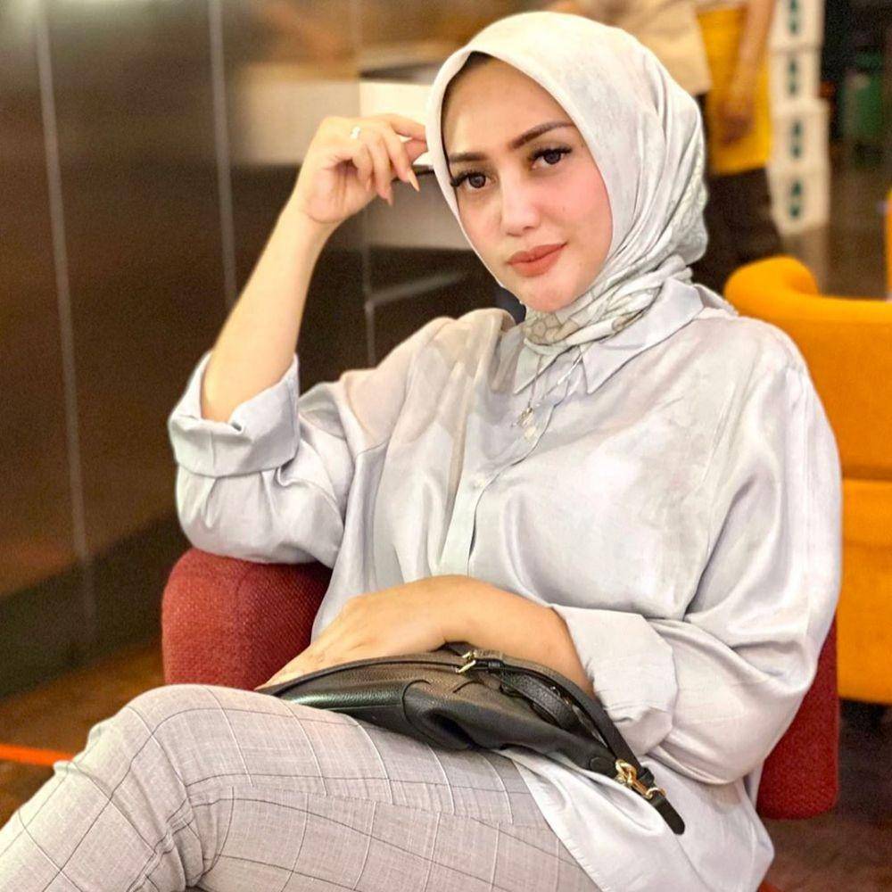 instagram.com/yulitamci5real