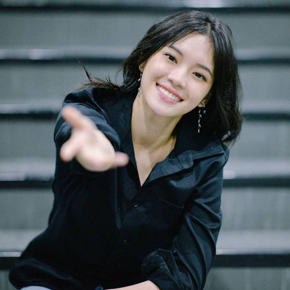 instagram.com/cherprang.bnk48official