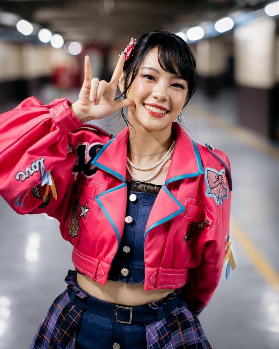 instagram.com/cherprang.bnk48official