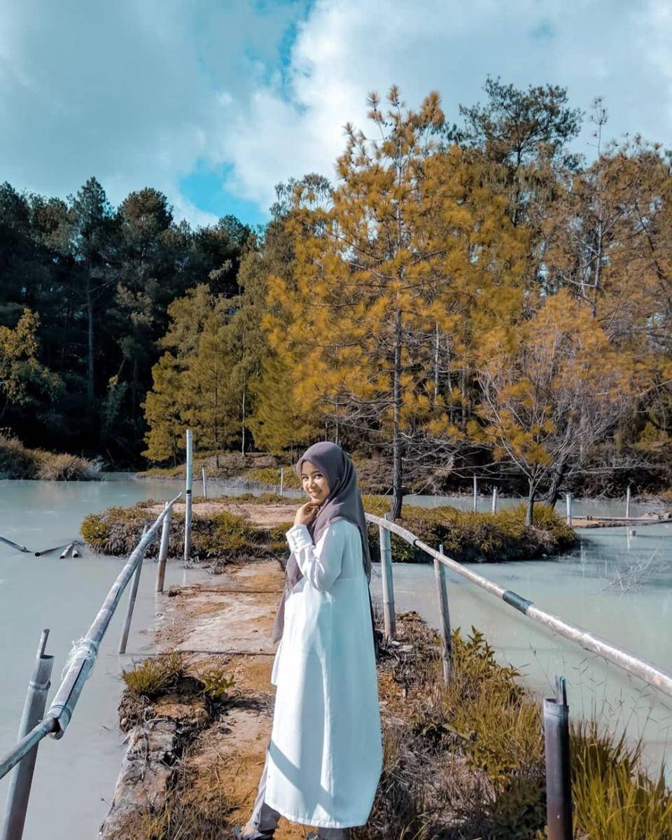 instagram.com/alifa.apriliaa