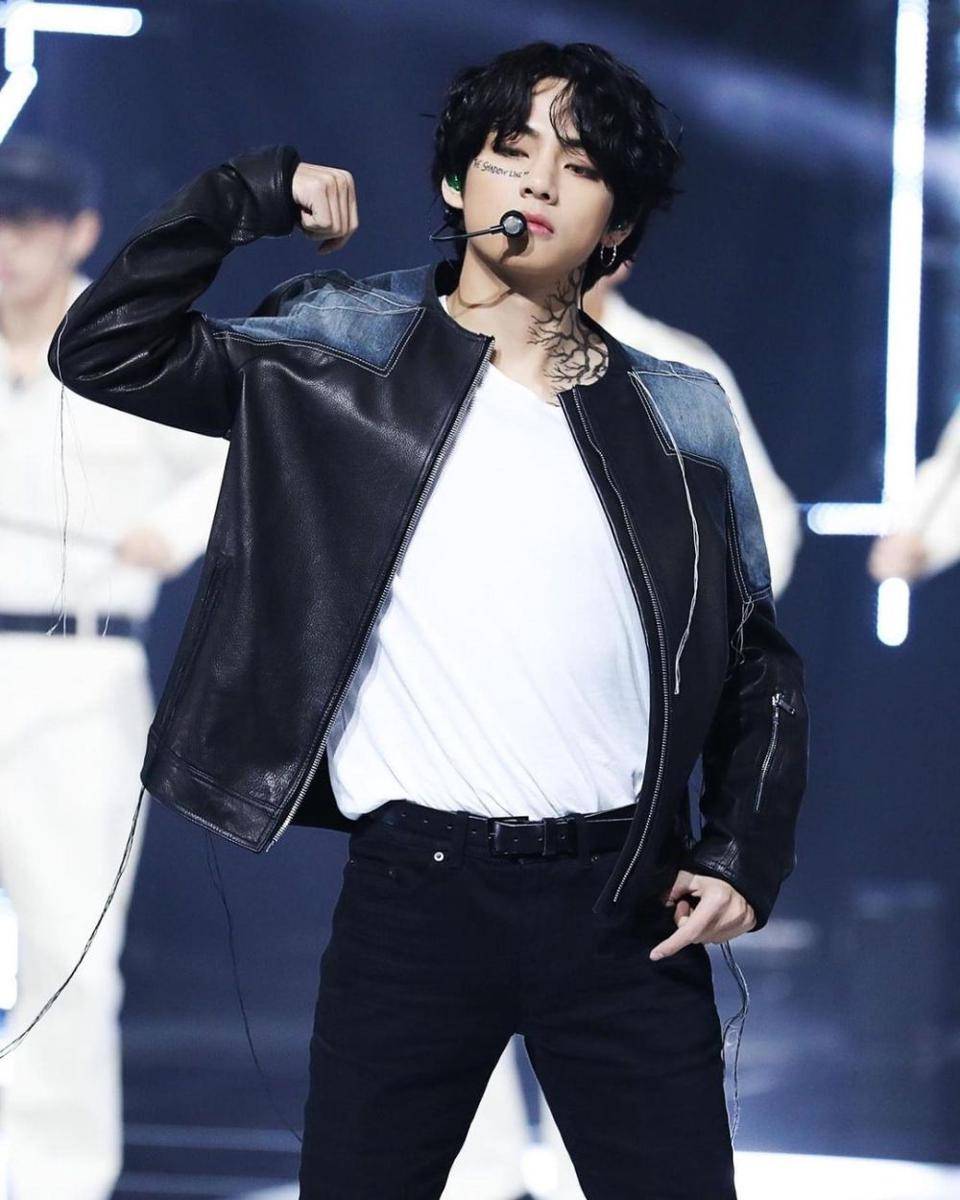 instagram.com/bts_v/