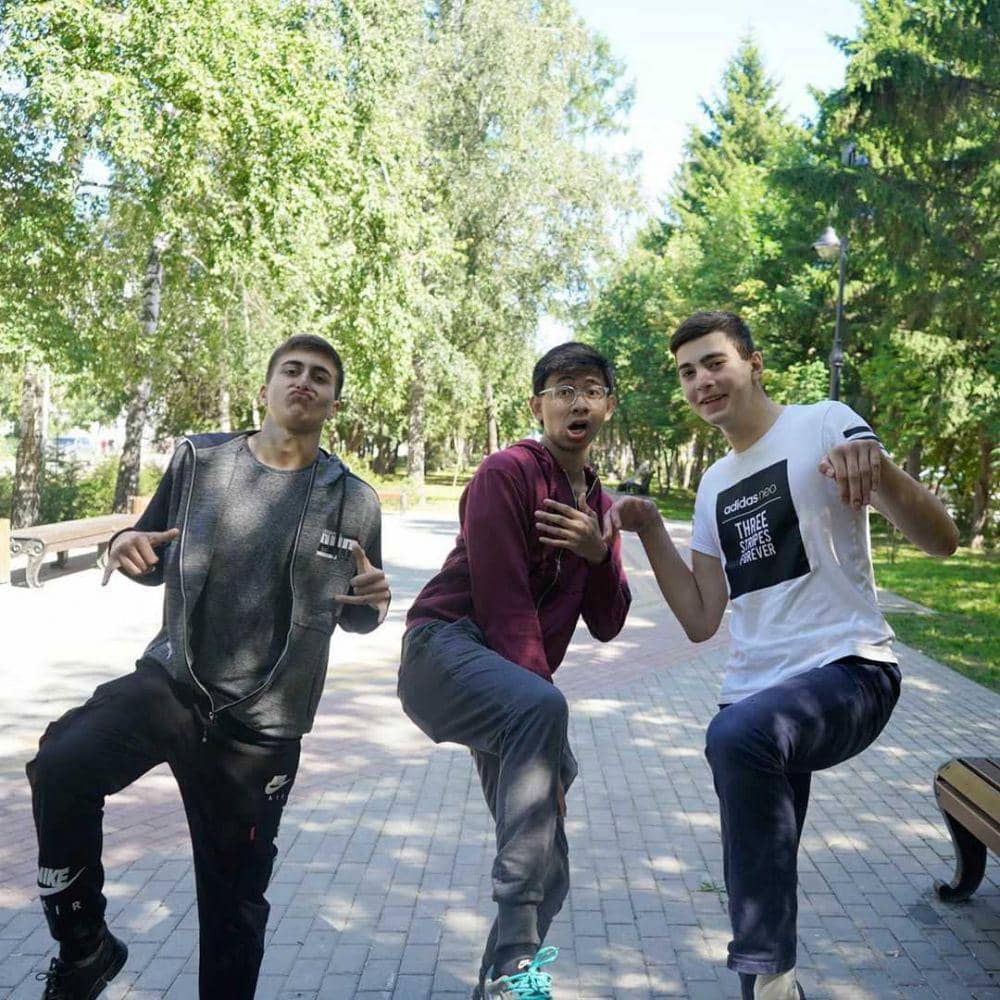 instagram.com/turahparthayana