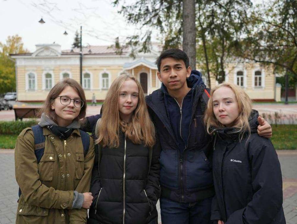 instagram.com/turahparthayana