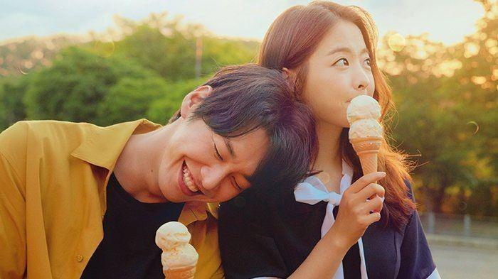 6 Rekomendasi Film dengan Kisah Cinta Nice Try, Super Nyesek!
