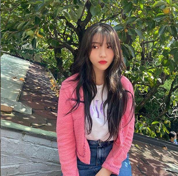 instagram.com/onedayxne/