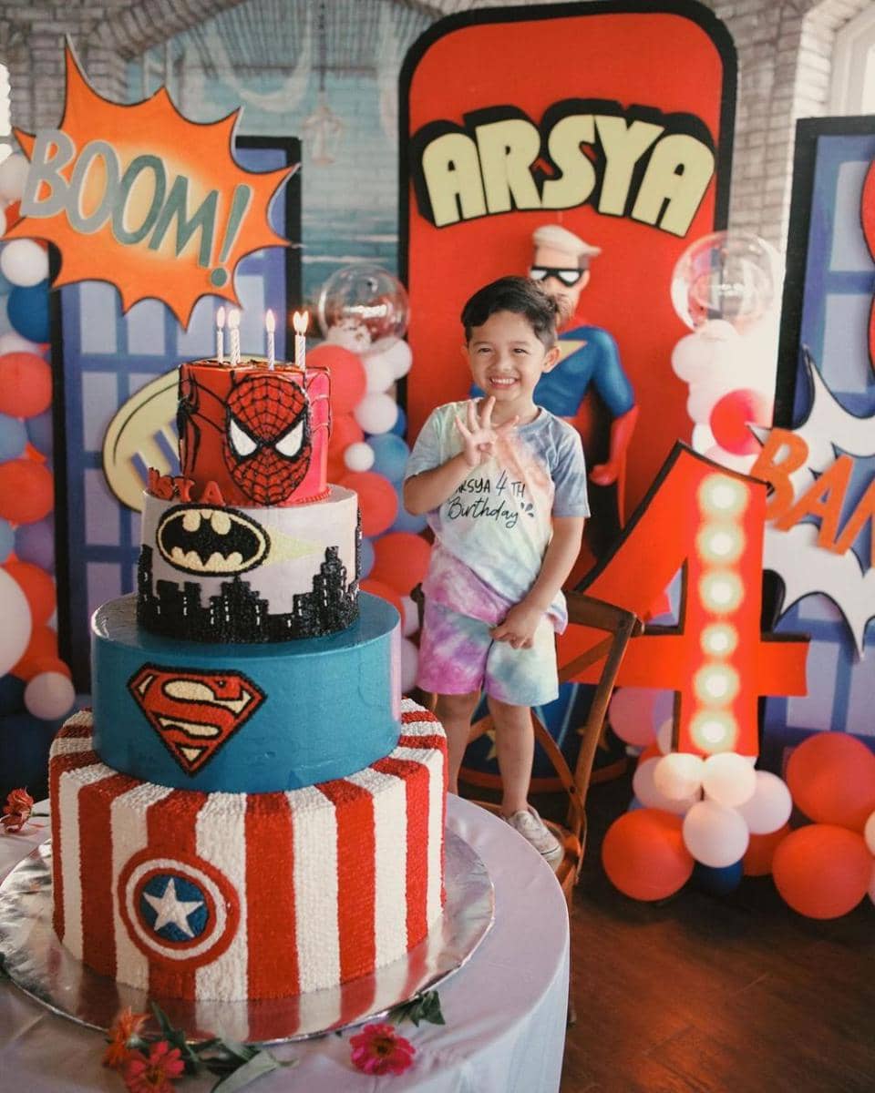 Instagram.com/azriel_hermansyah