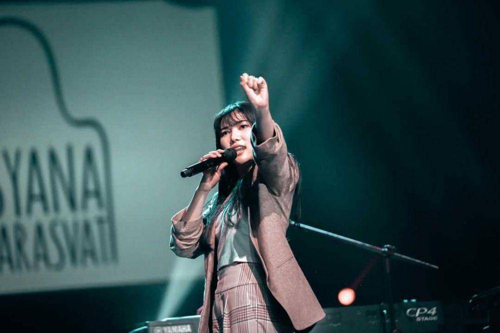 instagram.com/isyanasarasvati