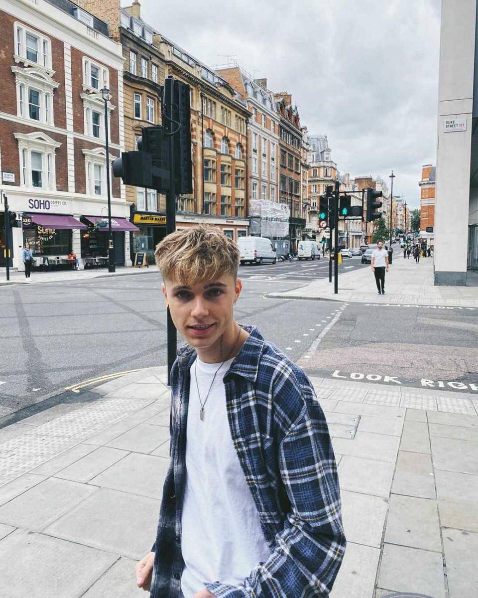 Instagram.com/hrvy