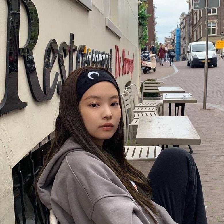 Instagram.com/jennierubyjane