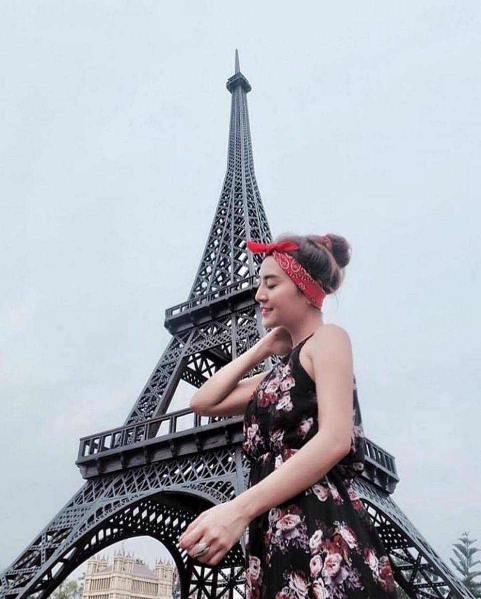 Small World (instagram.com/smallworld.tmd)