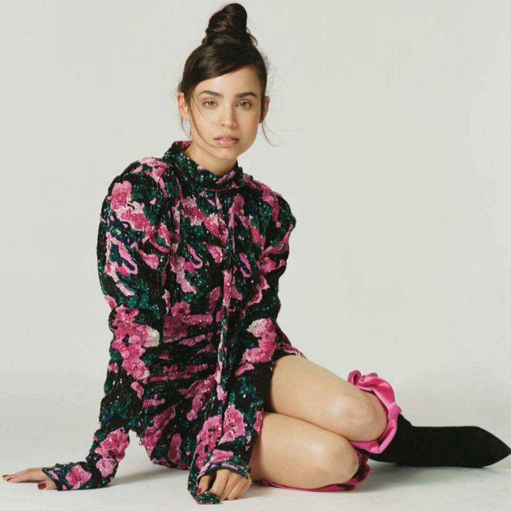 instagram.com/sofiacarson