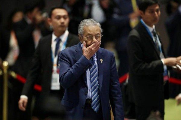 Pemilu Malaysia: Mahathir Mohamad Kalah Telak