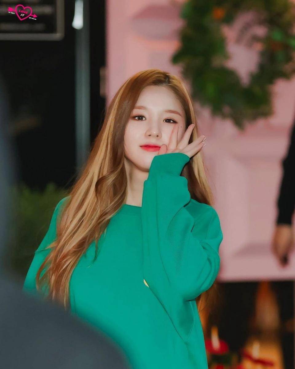 instagram.com/heejin_theworld