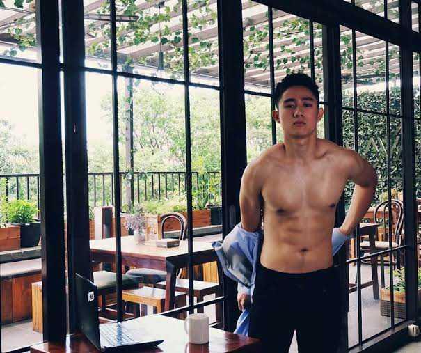 Terkenal, 7 Artis Kekar Ini Jebolan L-Men of The Year Lho!