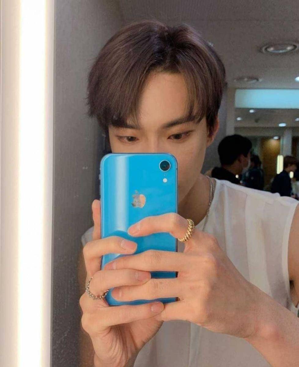 Instagram.com/do0_nct