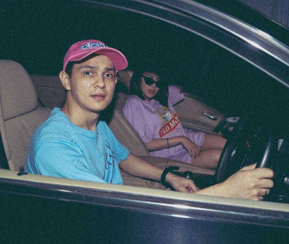 Sudah Jadi Orangtua, 10 Potret Mesra Marcell Darwin dan Istri