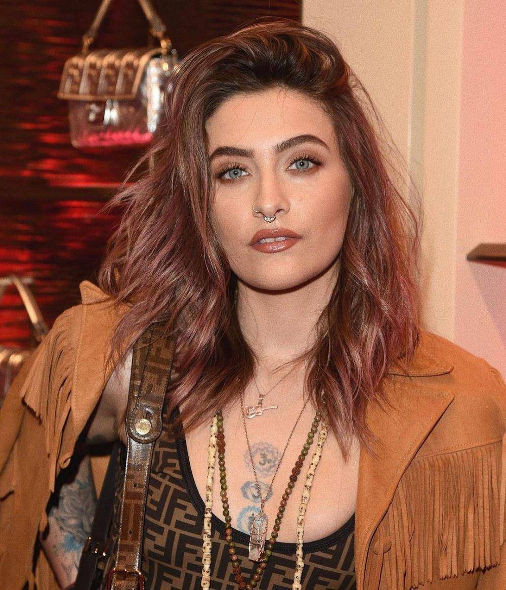 Instagram.com/parisjackson