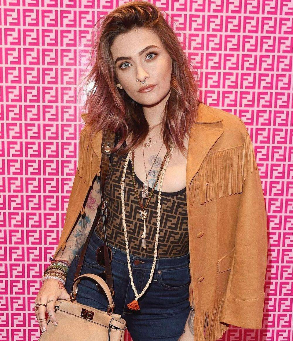 Instagram.com/parisjackson