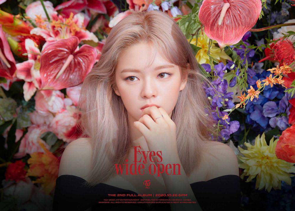 twitter.com/JYPETWICE