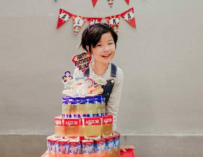 Genap 10 Tahun! 9 Momen Perayaan Ultah Alika Putri Sulung Cici Panda