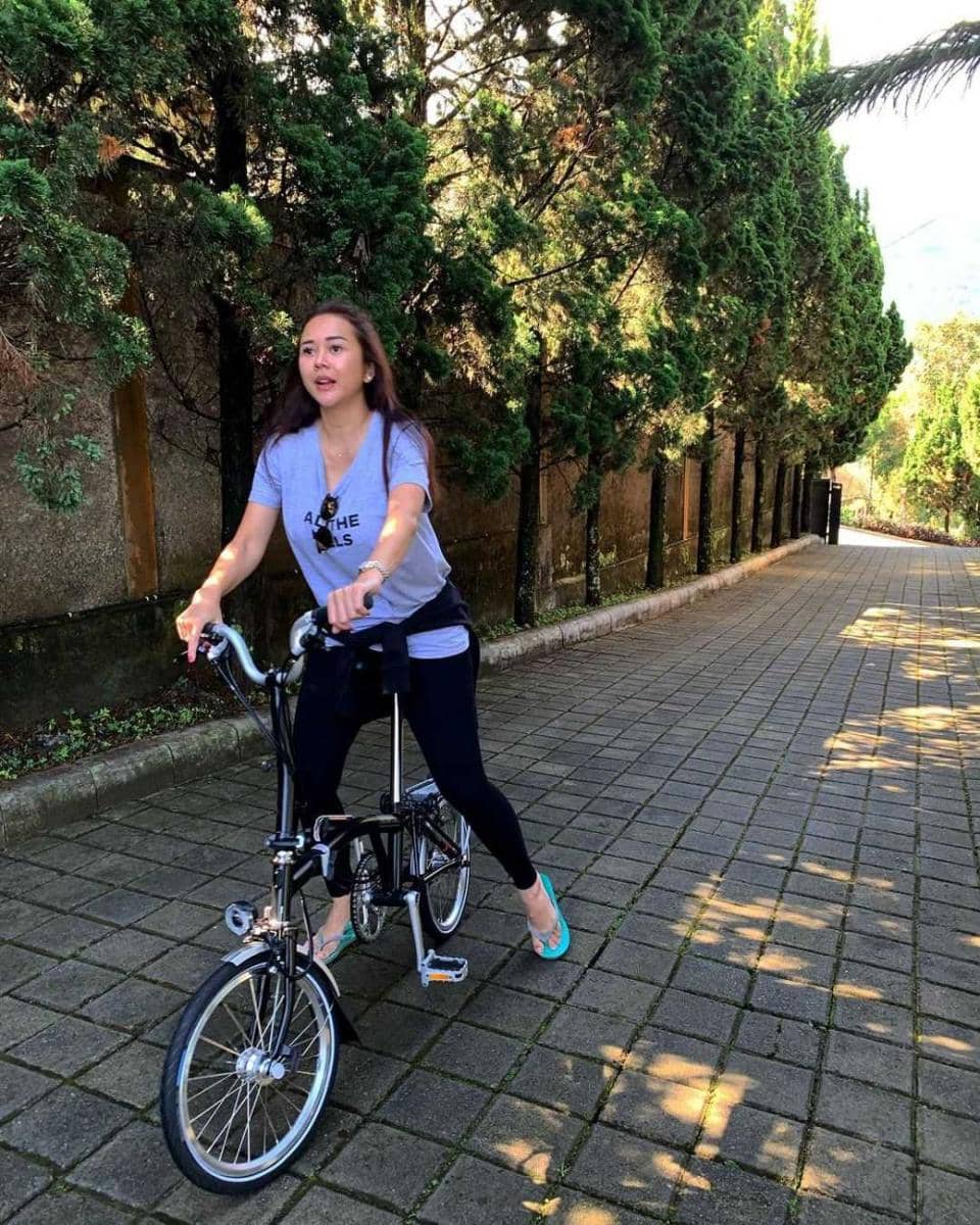 instagram.com/aurakasih