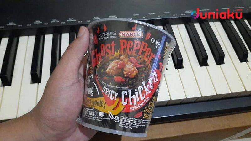 Mamee Ghost Pepper Spicy Chicken Noodle. duniaku.com/Adhitya Daniel