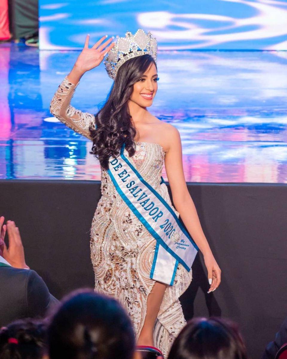 Instagram.com/lucianamartinezzc