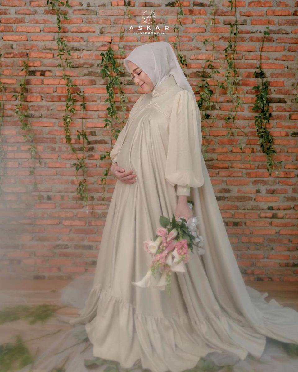 instagram.com/ninazatulini22