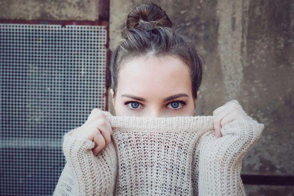 Ini 5 Karakter Socially-Awkward atau Si Canggung, Yuk Kenali!