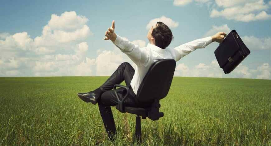Ilustrasi refreshing saat bekerja (bwpeople.businessworld.in)