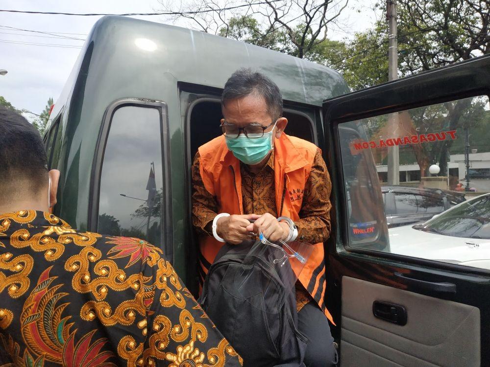 Budi Santoso, Tersangka Kasus Korupsi PTDI Jalani Sidang Perdana