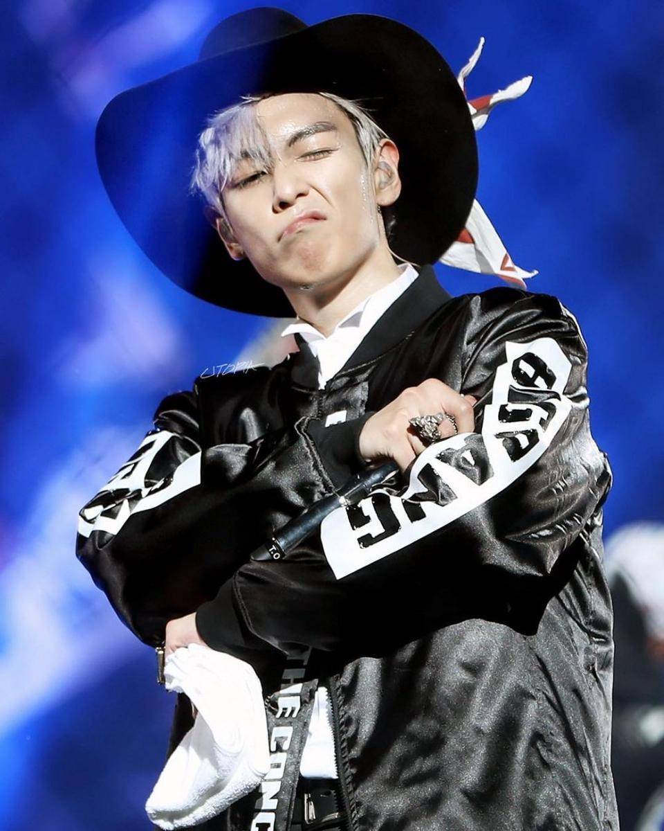 Aksi Panggung T.O.P BIGBANG (instagram.com/utopia_871104)