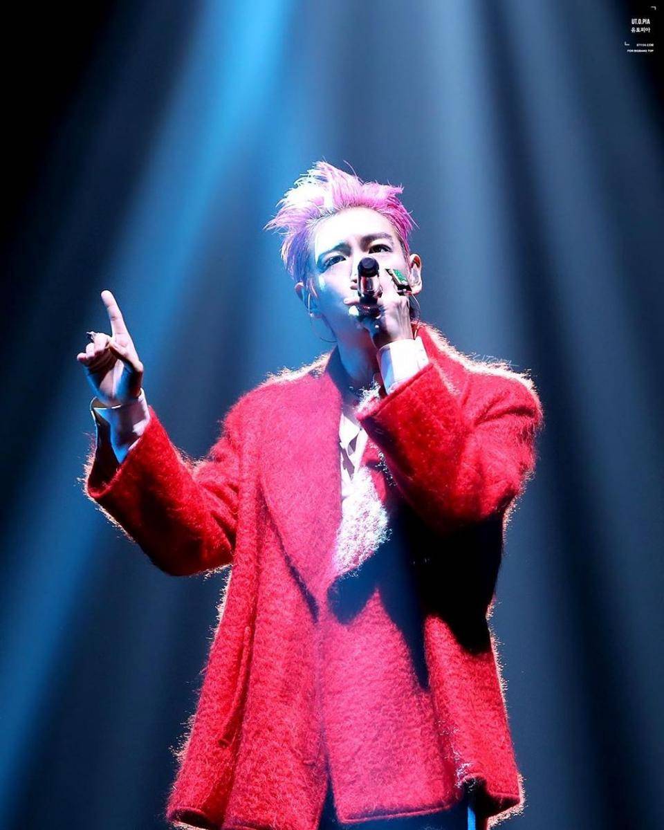 Aksi Panggung T.O.P BIGBANG (instagram.com/utopia_871104)
