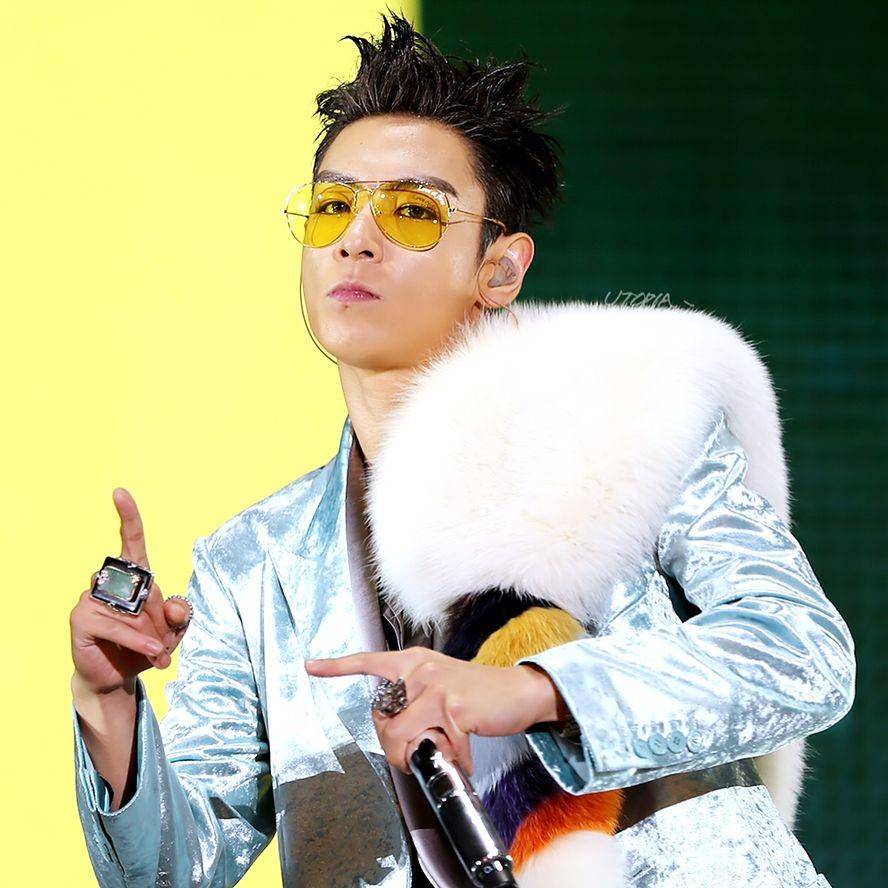 Aksi Panggung T.O.P BIGBANG (instagram.com/utopia_871104)