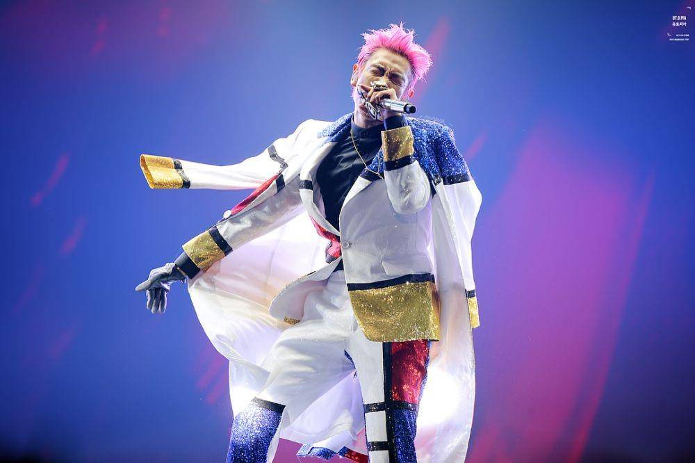 Aksi Panggung T.O.P BIGBANG (instagram.com/utopia_871104)